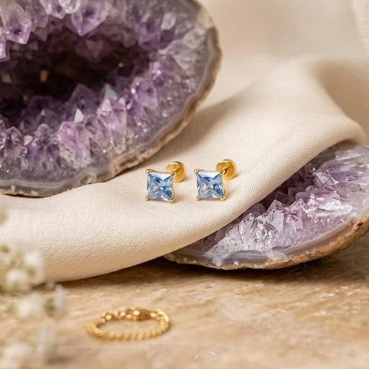 Royal Crystal Stud Earring